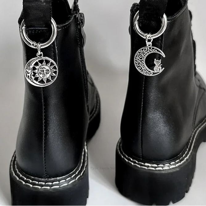 2-Pack  Shoe Buckles – Removable Boot & Shoe Accessories for Emo, Goth, Punk Style