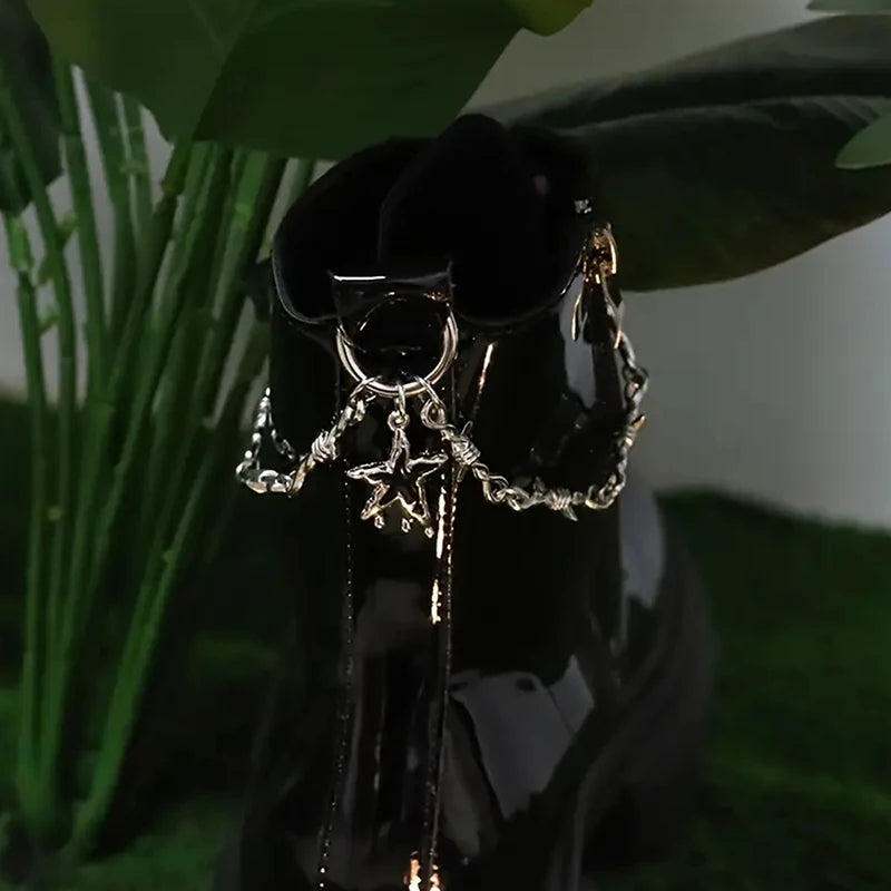 Gothic Skull Moth Metal Shoe Chain for Combat Boots – Punk Goth Street Style Jewelry Accessory